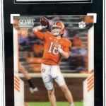 2021 Panini Score - Trevor Lawrence 301 - Dynamics Lenticular SP - SGC 9